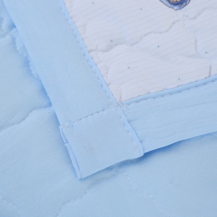 91家纺网 家纺一手货源 找家纺 被多多被业  2025新款小清新印花小竺棉多针绗绣夏凉被 小蘑菇