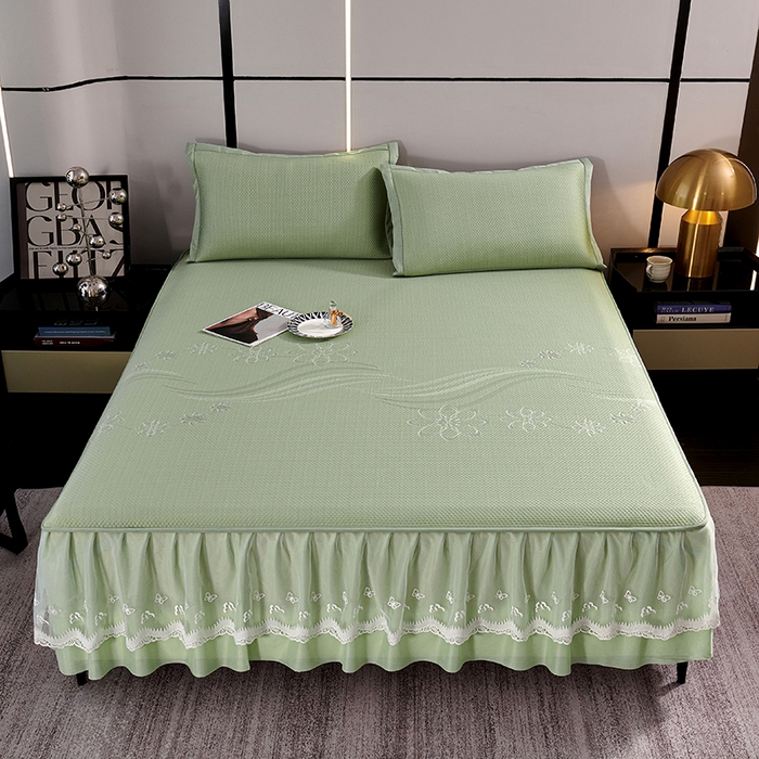 91家纺网 家纺一手货源 找家纺 青雅席业 2025新款7A抗菌母婴级纯乙纶PE刺绣凉感丝豆豆席 床裙款 浪花-水绿