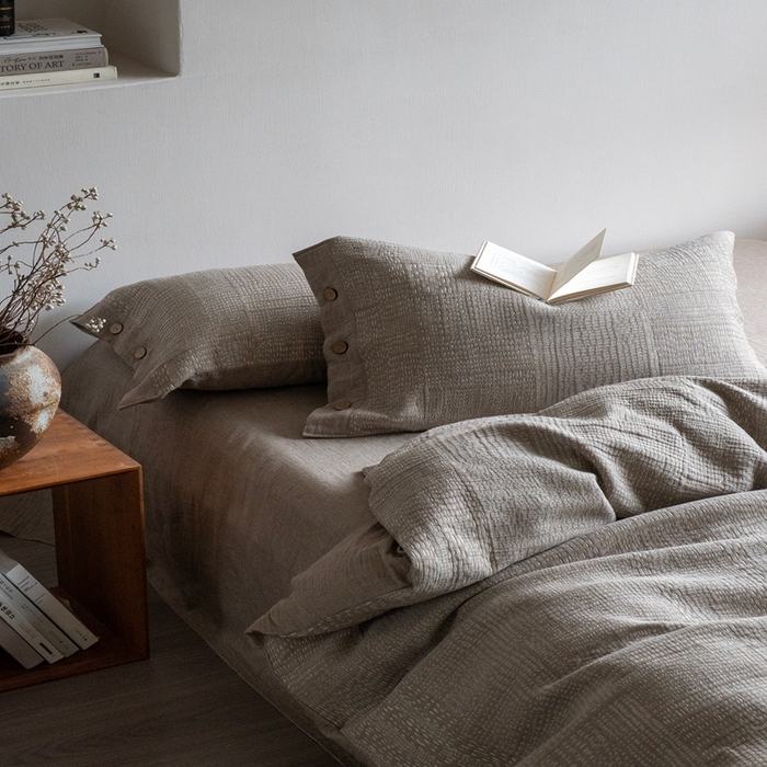 91家纺网 家纺一手货源 找家纺 璞素2025新款全棉色织三层纱四件套-银河 银河咖