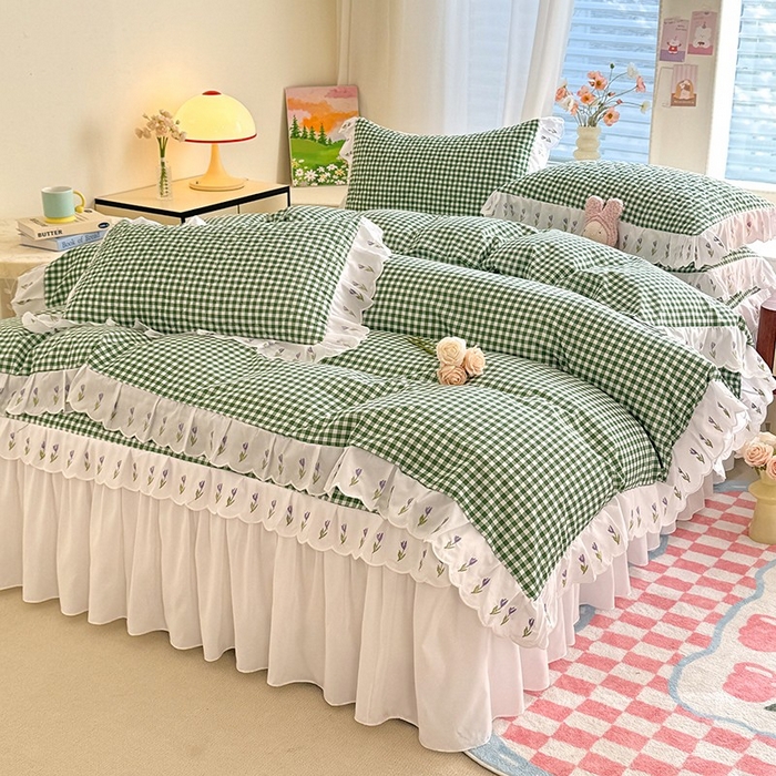 91家纺网 家纺一手货源 找家纺 金盛皇朝家纺 2025新款格子空间水洗棉床裙 格子空间-牛油果绿