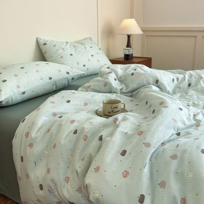 91家纺网 家纺一手货源 找家纺 亿梵家居 2025新款A类母婴级有氧全棉纯棉双层纱纯棉印花四件套-床拍图 南语-绿