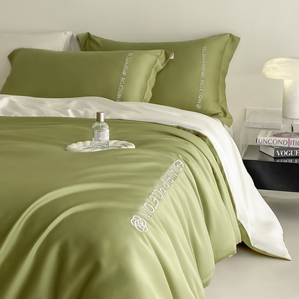 91家纺网 家纺一手货源 找家纺 （总）梦幻之城 2025新款水洗真丝双拼刺绣夏被四件套-芮雅风格二