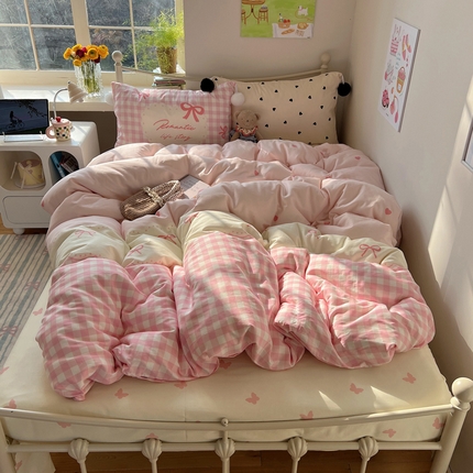 2025新款A类水洗棉数码印花毛球枕套混搭心心少女纯棉水洗棉系列四件套 棉数码毛球-心心蝴蝶结粉