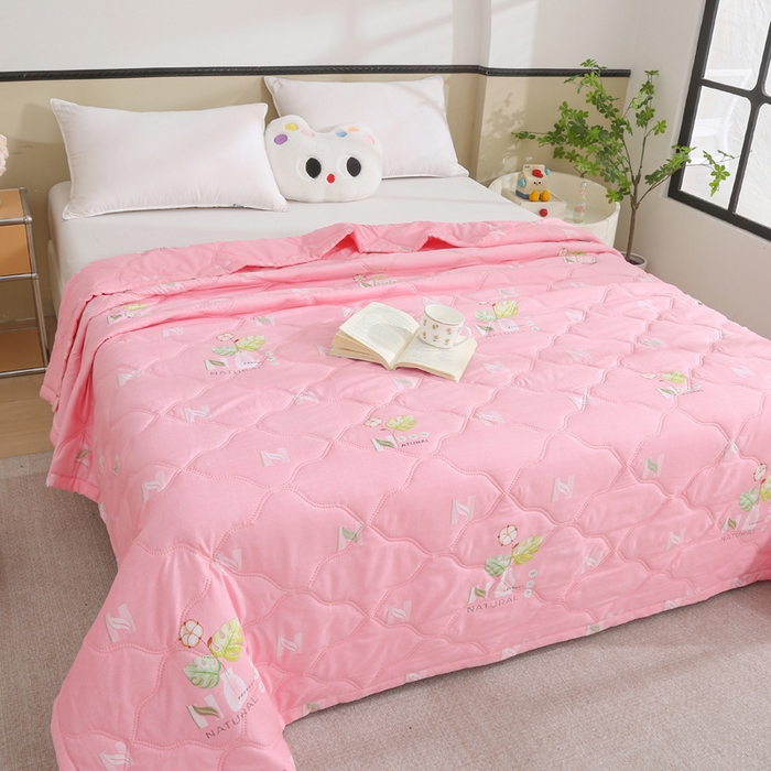 91家纺网 家纺一手货源 找家纺 被多多被业  2025新款清新印花亲肤绒超声波工艺夏凉被 绿叶