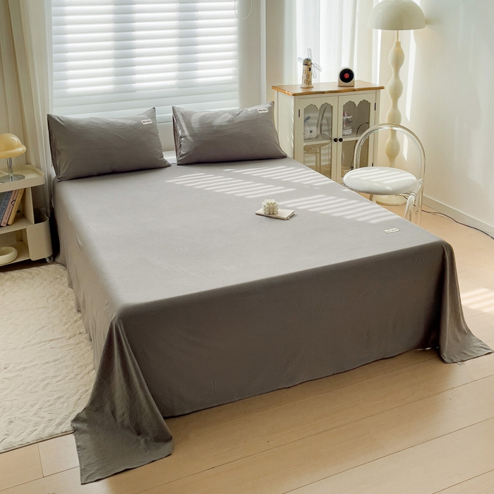 91家纺网 家纺一手货源 找家纺 罗亿家纺 2025新款云感提花双层纱定标minmin(系列)床单 灰色