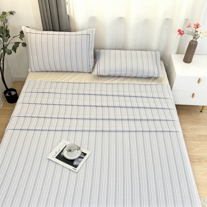 91家纺网 家纺一手货源 找家纺 伊而梦蚊帐 2025新款A类老粗布抗菌床单 麻花条-灰