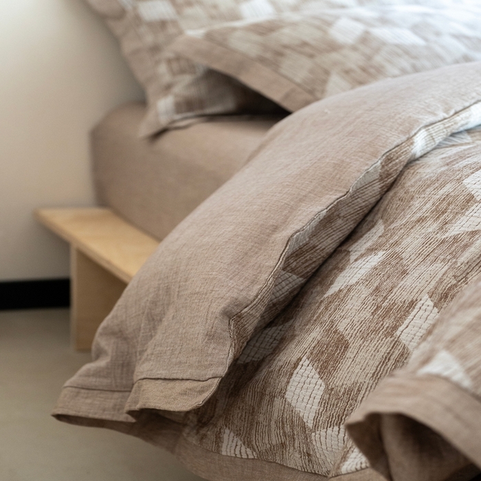 91家纺网 家纺一手货源 找家纺 璞素2025新款全棉色织三层纱四件套 咖色