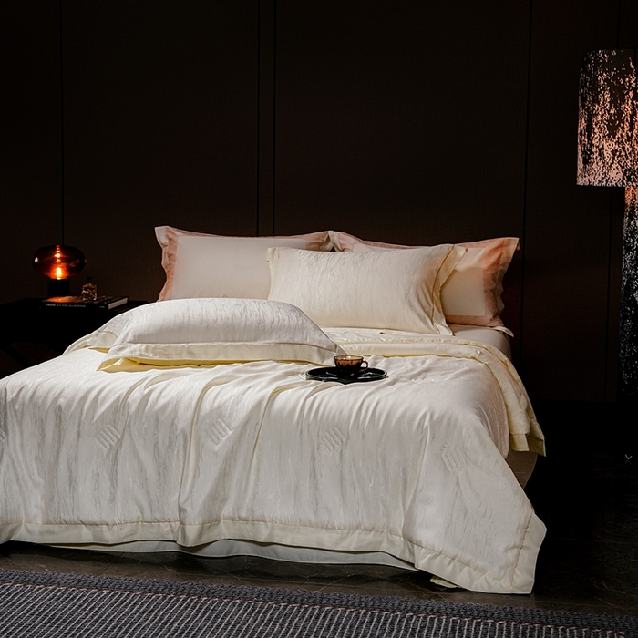 91家纺网 家纺一手货源 找家纺 丽卡家纺 2025新款翡丽天丝提花夏被四件套 石纹-黄