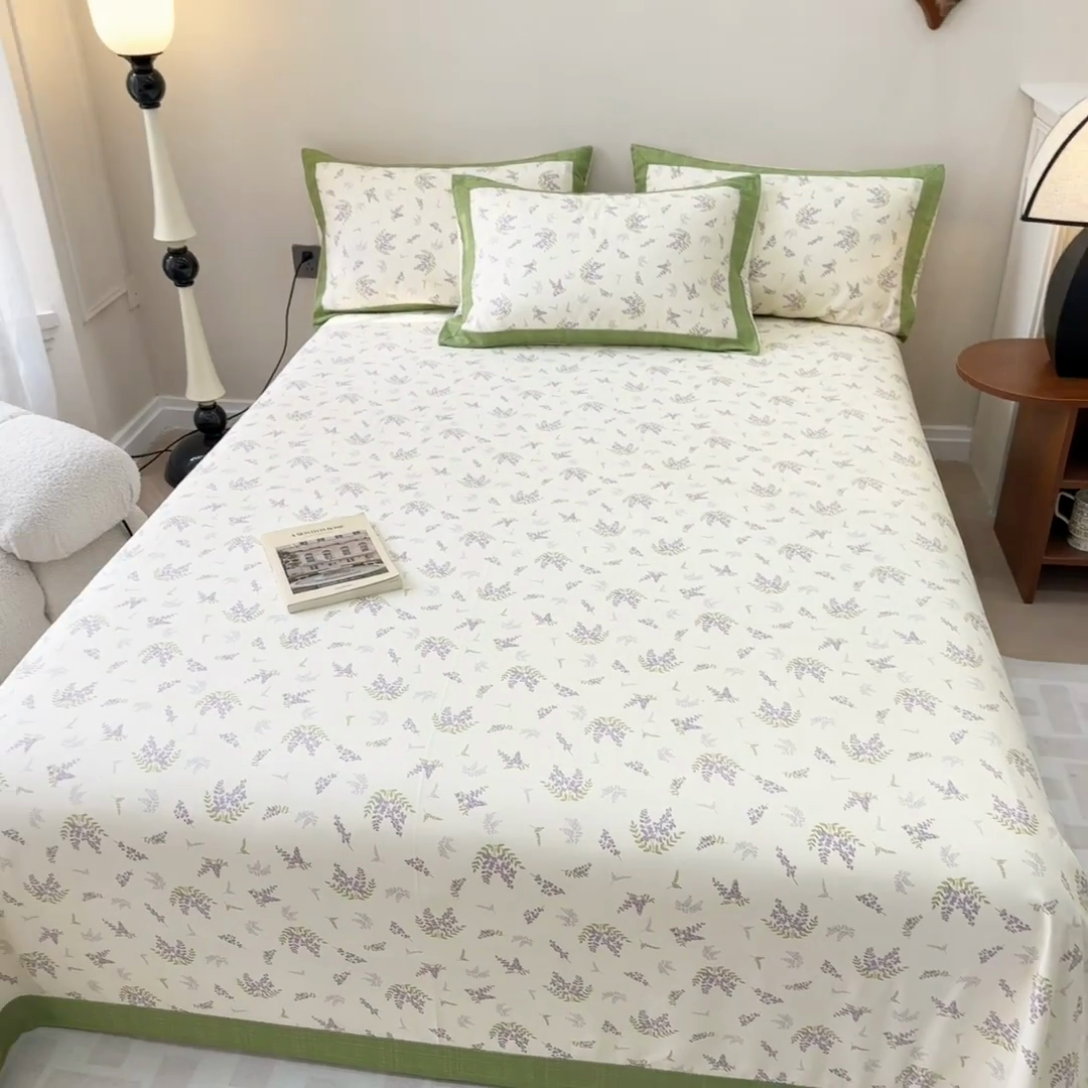 91家纺网 家纺一手货源 找家纺 蓝邻家纺 2025新款100%新疆原棉粗布小清新拼角工艺款系列单床单 宣花