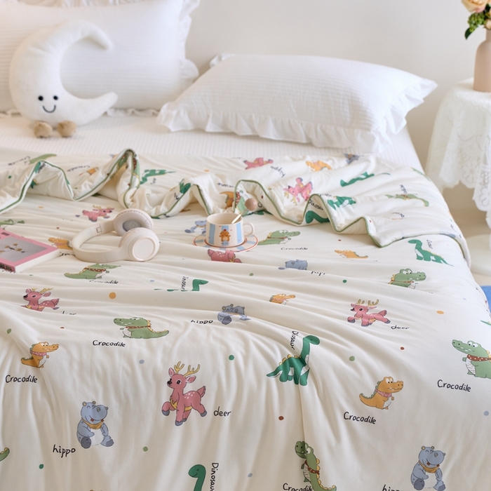 91家纺网 家纺一手货源 找家纺 维洋家纺 2025升级21%大豆新款A类牛奶丝针织夏被（四周踩棉）软糯凉感夏被空调被 小恐龙