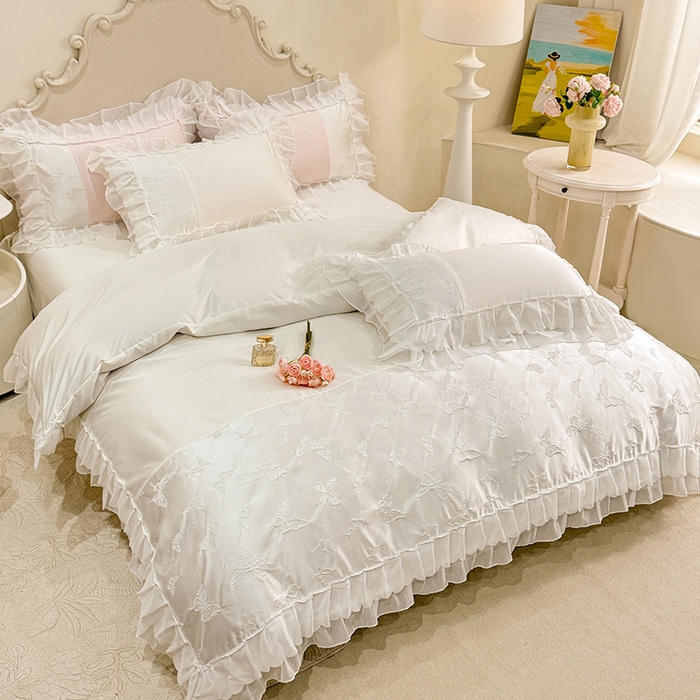 91家纺网 家纺一手货源 找家纺 艾米家居 2025新款韩版双层花边轻奢浮雕系列水洗冰丝四件套 白花边