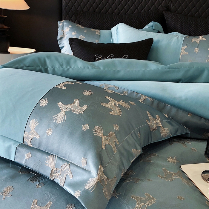 91家纺网 家纺一手货源 找家纺 换种生活 2025新款浮雕天丝夏被四件套 马上有钱花-兰