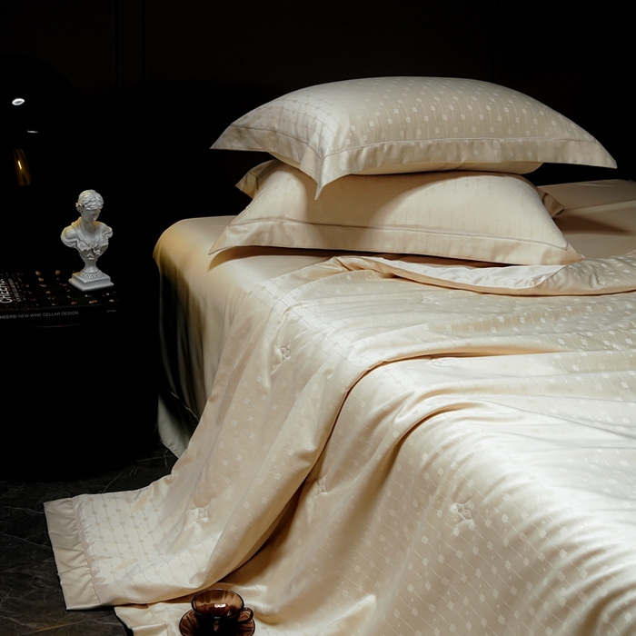 91家纺网 家纺一手货源 找家纺 2025新款格利亚天丝提花夏被四件套 格子-黄