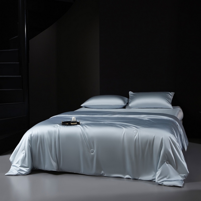 91家纺网 家纺一手货源 找家纺 （总）优悦生活馆 2025新款凉感冰丝纯色夏被四件套-盛夏