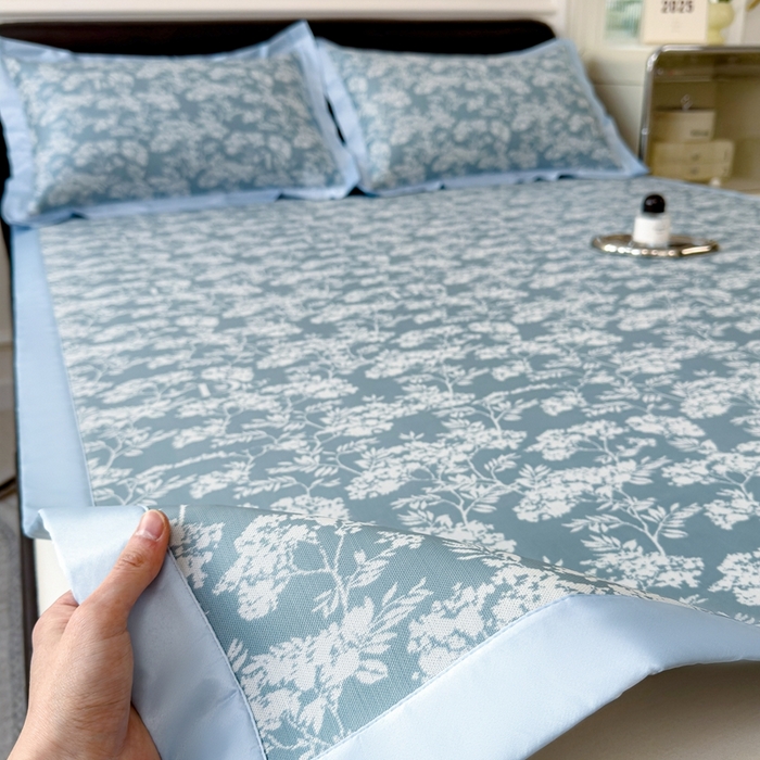 91家纺网 家纺一手货源 找家纺 卡初家居（原微来） 2025夏季凉感提花席 繁花-天空蓝