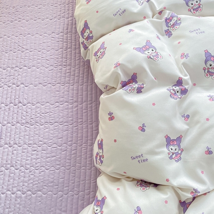 91家纺网 家纺一手货源 找家纺 仟网汇 2025新款针织双层纱床盖四件套 甜心库洛米