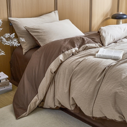 91家纺网 家纺一手货源 找家纺 恋人优选 2025新款波纹纱全棉纯棉提花四件套 星柔棕