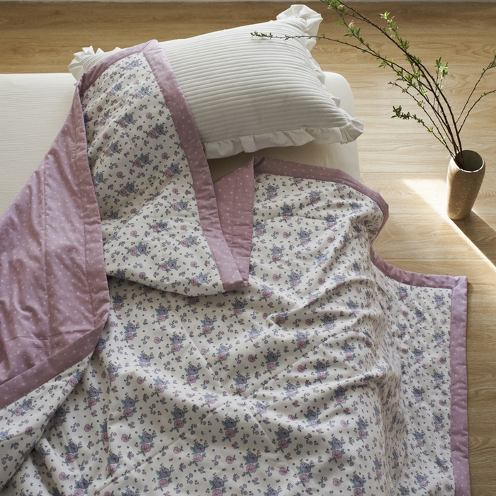 91家纺网 家纺一手货源 找家纺 维洋家纺 2025新款里外全棉印花棉花夏凉被 如烟若梦