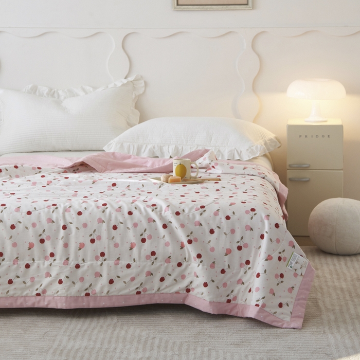 91家纺网 家纺一手货源 找家纺 维洋家纺 2025新款里外全棉印花棉花夏凉被 朵拉