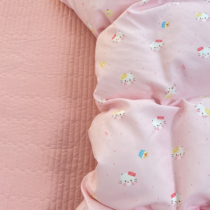 91家纺网 家纺一手货源 找家纺 仟网汇 2025新款针织双层纱床盖四件套 凯蒂猫