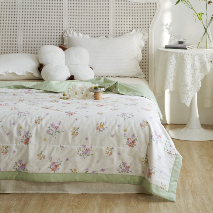 91家纺网 家纺一手货源 找家纺 维洋家纺 2025新款里外全棉印花棉花夏凉被 闲趣花开