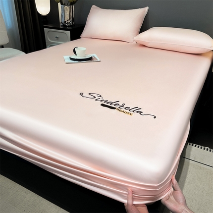 91家纺网 家纺一手货源 找家纺 （总）云棉坊 2025水洗冰丝刺绣床笠-S款