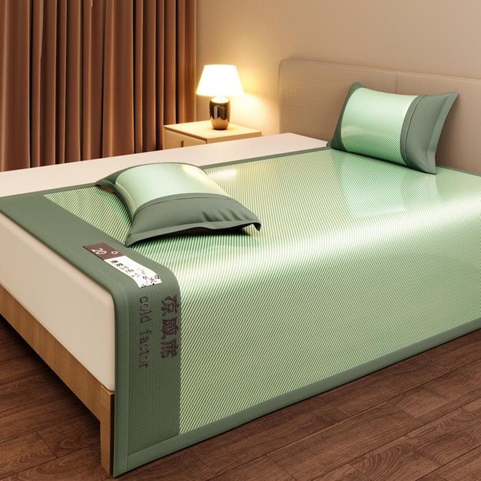 91家纺网 家纺一手货源 找家纺 卡初家居（原微来） 2025夏季轻柔丝系列冰丝席 凉感苹果绿