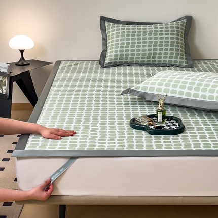 卡初家居（原微来） 2025夏季轻柔丝系列冰丝席——绮梦系列 果绿