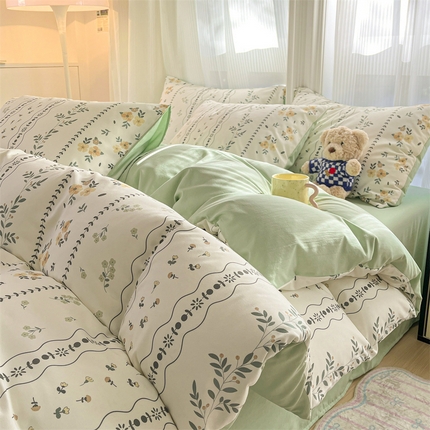 91家纺网 家纺一手货源 找家纺 （总）梦幻之城 2025新款水洗棉数码印花简易款四件套