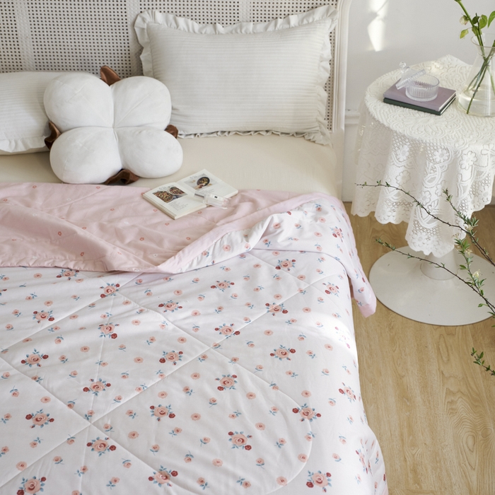 91家纺网 家纺一手货源 找家纺 维洋家纺 2025新款里外全棉印花棉花夏凉被 粉黛