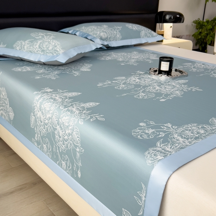 91家纺网 家纺一手货源 找家纺 卡初家居（原微来） 2025夏季凉感提花席 南鸢-幽蓝