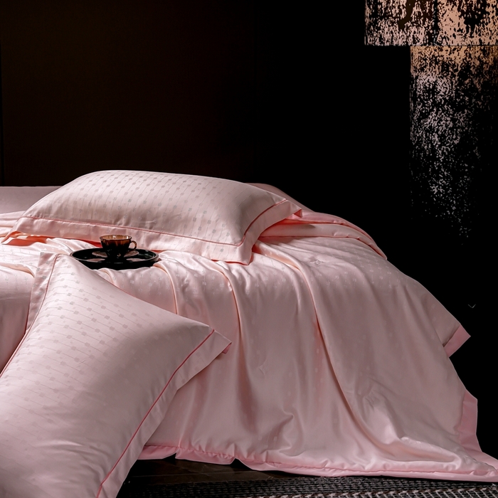 91家纺网 家纺一手货源 找家纺 2025新款格利亚天丝提花夏被四件套 格子-粉