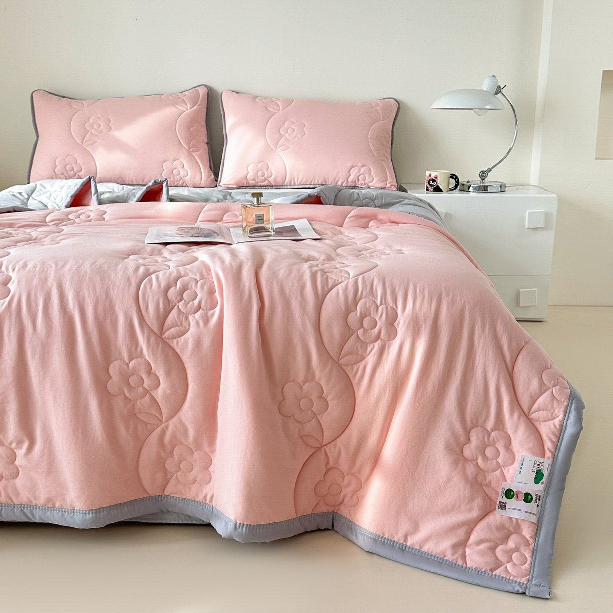 91家纺网 家纺一手货源 找家纺 芙绣家纺 2025新款针织棉绗缝夏被-莫奈花园 莫奈花园-粉色