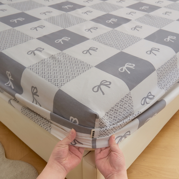 91家纺网 家纺一手货源 找家纺 棉乐町家居 2025新款锦柔老粗布印花床笠 蝴蝶结