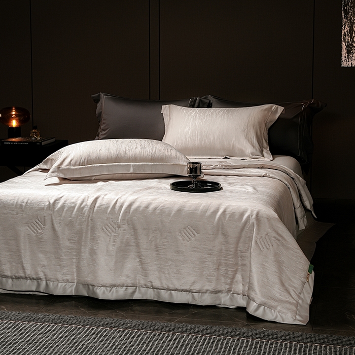 91家纺网 家纺一手货源 找家纺 丽卡家纺 2025新款翡丽天丝提花夏被四件套 石纹-米灰