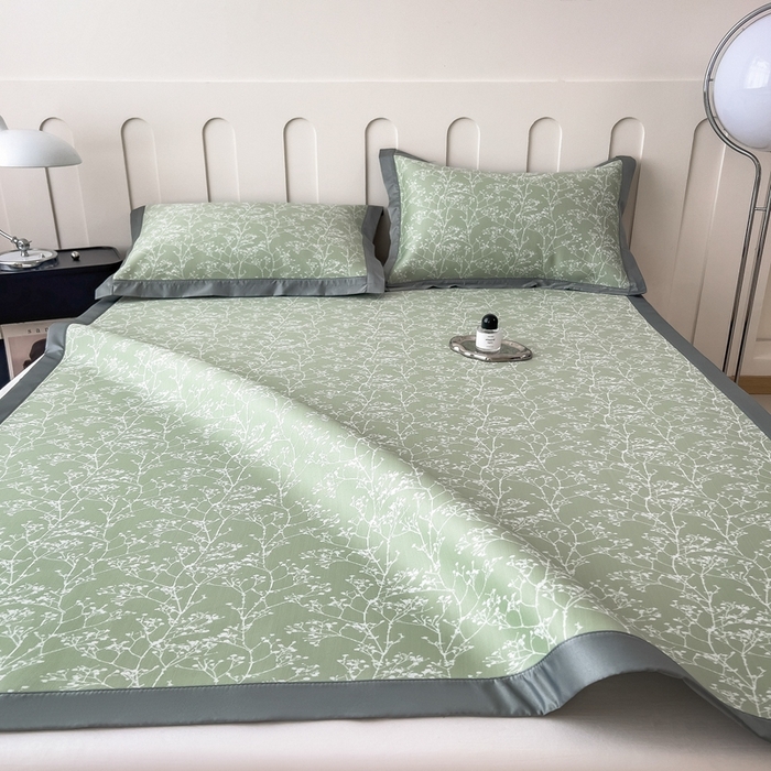 91家纺网 家纺一手货源 找家纺 卡初家居（原微来） 2025夏季凉感提花席 一叶枝枝-青草绿