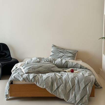 91家纺网 家纺一手货源 找家纺 简家居 2025新款60支色织空气棉四件套-极光记忆 极光记忆-深绿