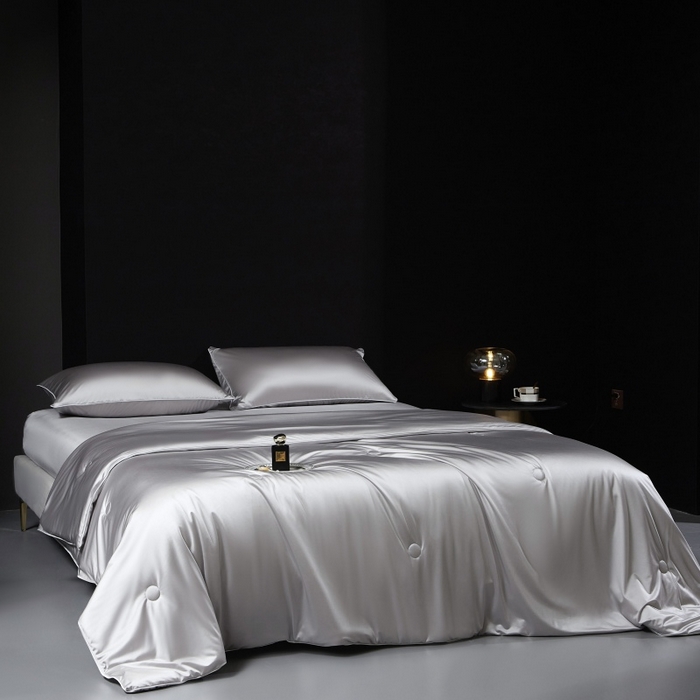 91家纺网 家纺一手货源 找家纺 优悦生活馆 2025新款凉感冰丝纯色夏被四件套-盛夏 盛夏-浅灰色