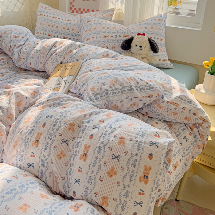 91家纺网 家纺一手货源 找家纺 暖芯优选 2025新款加厚云感棉双层纱四件套小碎花被套床单床笠款学生三件套新款直播热款 他和她的兔