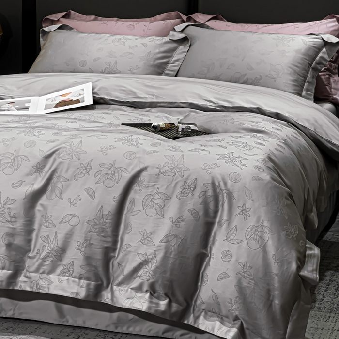 91家纺网 家纺一手货源 找家纺 金昱纺 2025新款50双股100支长绒棉贡缎提花高定四件套 浅夏时光-黎明灰