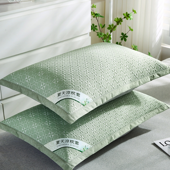 91家纺网 家纺一手货源 找家纺 小牛席业 2025新款浪漫花语冷感豆豆枕套凉枕套夏天枕套冰丝枕套竹枕套藤枕套冰藤枕套 浪漫花语冷感豆豆枕套-绿色