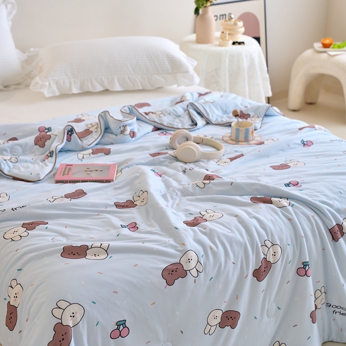 91家纺网 家纺一手货源 找家纺 维洋家纺 2025升级21%大豆新款A类牛奶丝针织夏被（四周踩棉）软糯凉感夏被空调被 爱兔