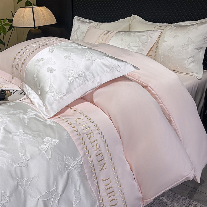 91家纺网 家纺一手货源 找家纺 （总）艾米家居 2025新款轻奢浮雕系列凉感丝水洗真丝四件套