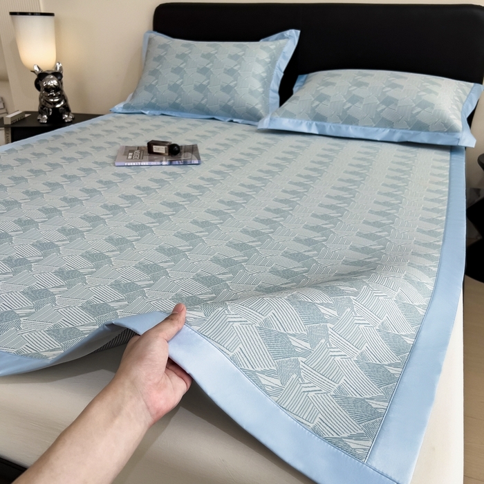 91家纺网 家纺一手货源 找家纺 卡初家居（原微来） 2025夏季凉感提花席 蓝逸韵笺-淡雅蓝