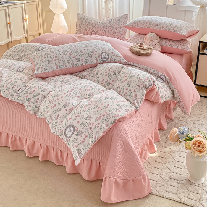 91家纺网 家纺一手货源 找家纺 仟网汇 2025新款针织双层纱床盖四件套 秘境