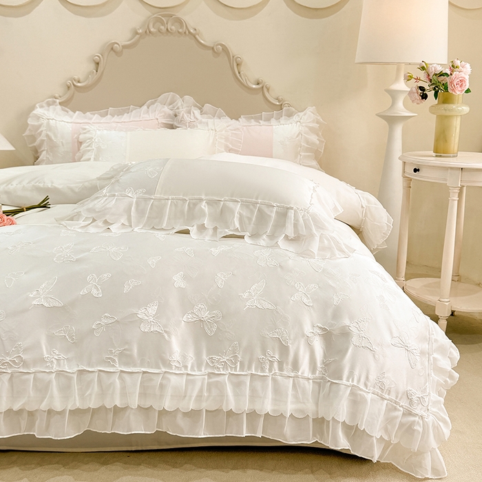 91家纺网 家纺一手货源 找家纺 艾米家居 2025新款韩版双层花边轻奢浮雕系列水洗冰丝四件套 白花边