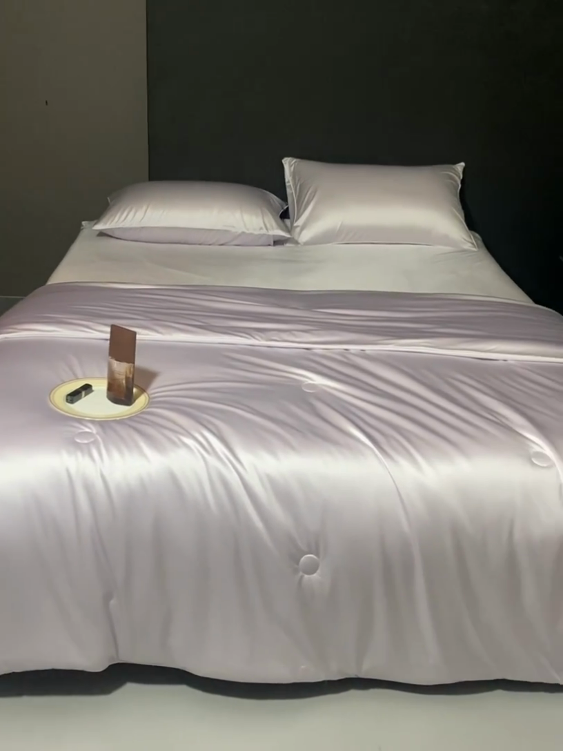 91家纺网 家纺一手货源 找家纺 优悦生活馆 2025新款凉感冰丝纯色夏被四件套-盛夏 盛夏-葡萄紫