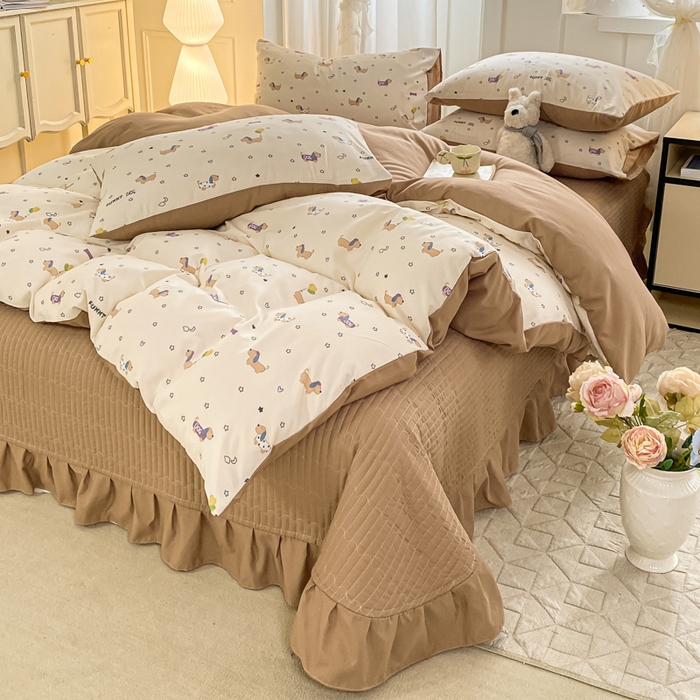 91家纺网 家纺一手货源 找家纺 仟网汇 2025新款针织双层纱床盖四件套 狗狗家族