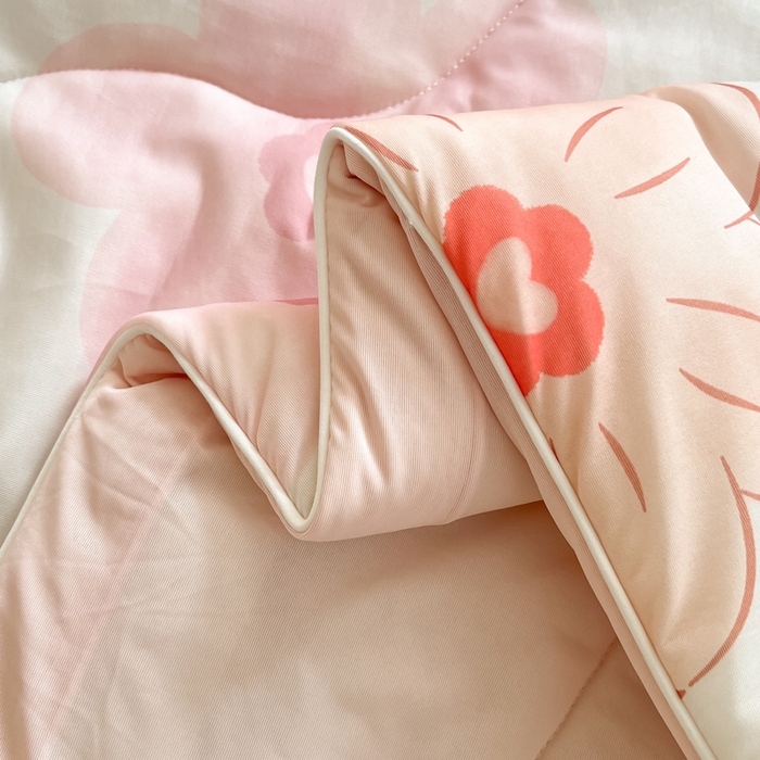 91家纺网 家纺一手货源 找家纺 维洋家纺 2025（专版花型）A类凉感丝夏被 凉感夏凉被双面加倍透气（四周踩棉） 向阳花开