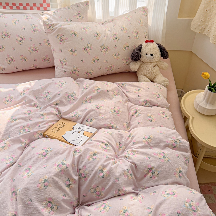 91家纺网 家纺一手货源 找家纺 暖芯优选 2025新款加厚云感棉双层纱四件套小碎花被套床单床笠款学生三件套新款直播热款 奶油味的暗恋